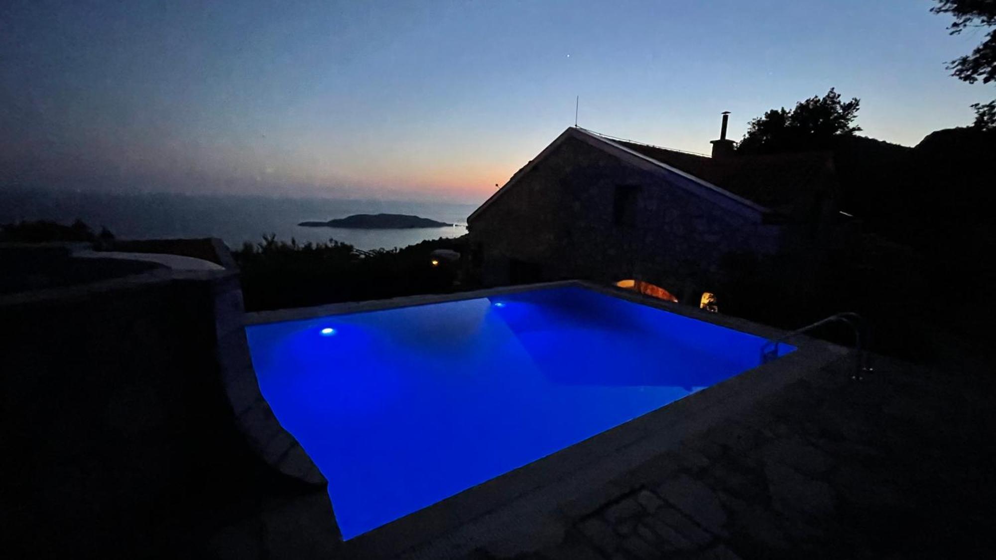 House In The Mountains Near Budva Extérieur photo