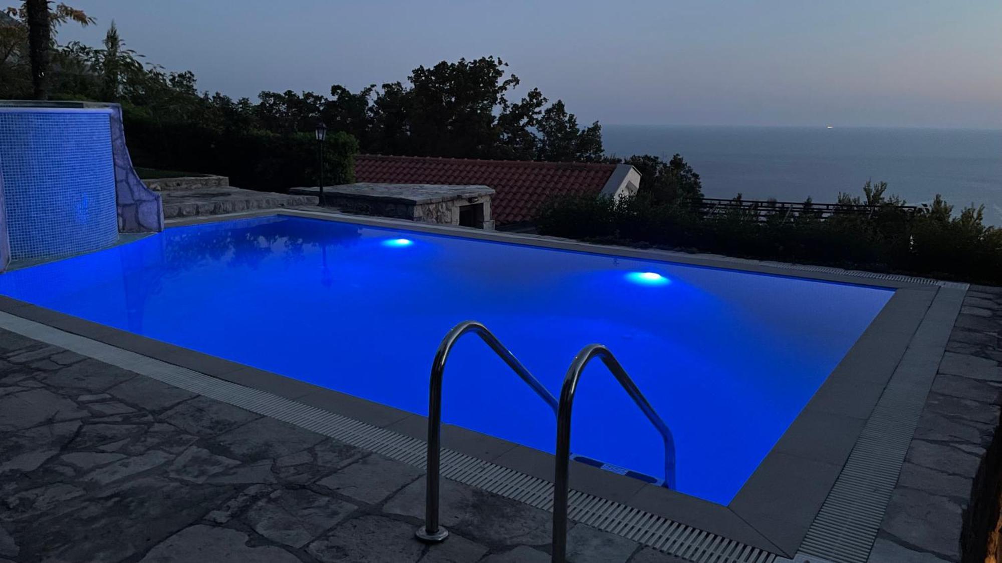 House In The Mountains Near Budva Extérieur photo