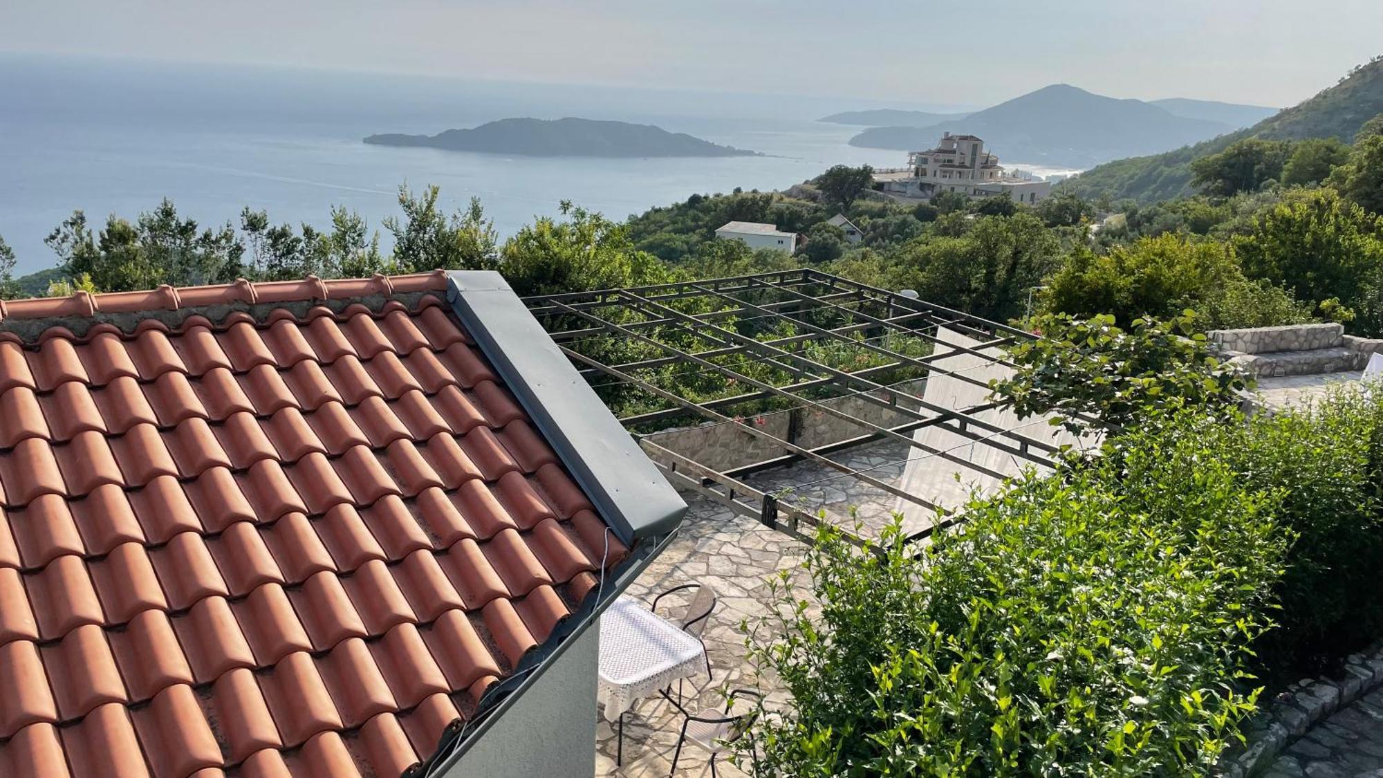 House In The Mountains Near Budva Extérieur photo