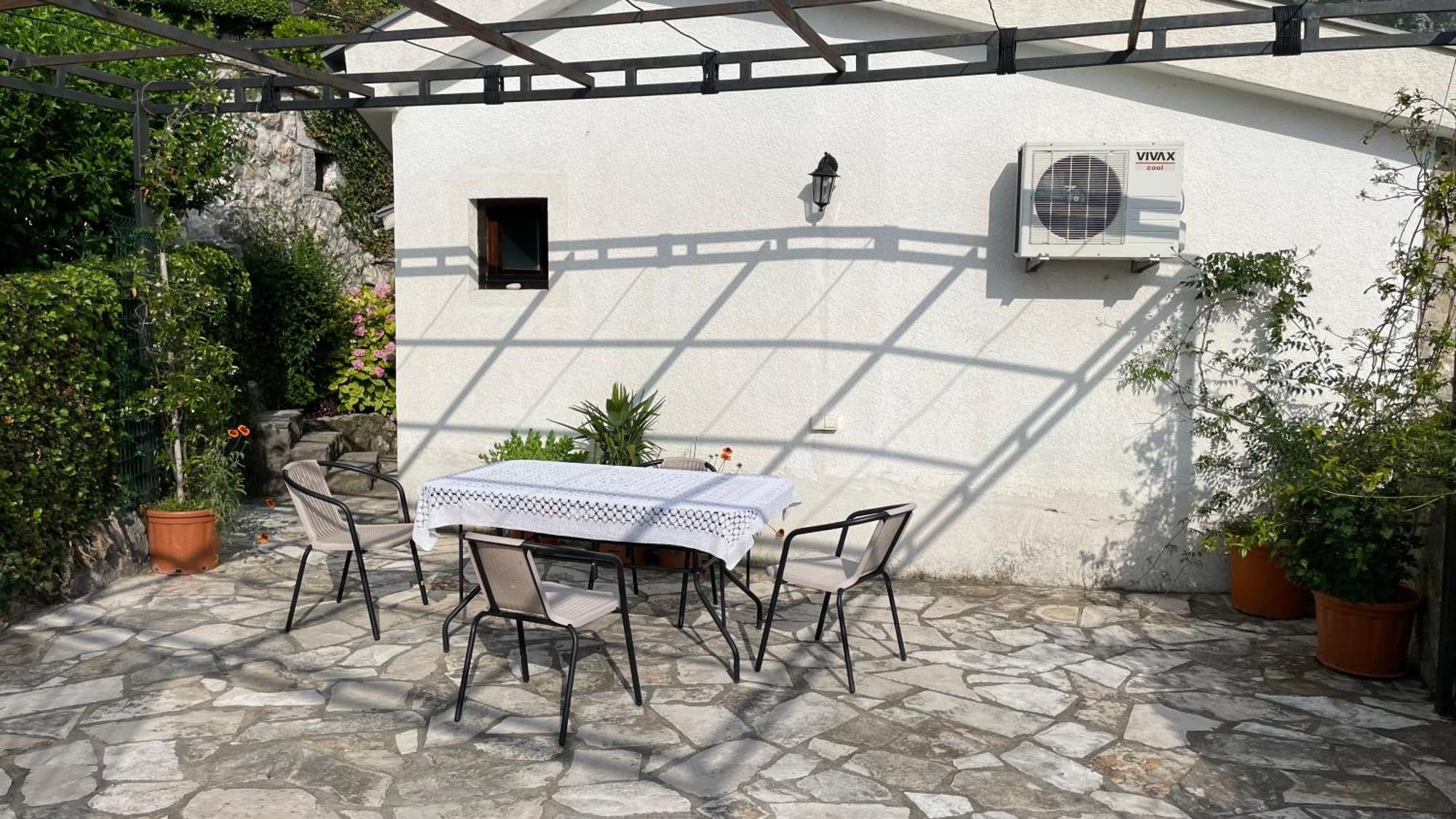 House In The Mountains Near Budva Extérieur photo